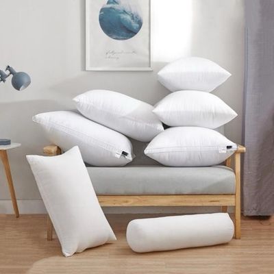 Taille personnalisée vers le bas coussin de lit de remplissage de microfibre alternatif pour la maison hôtel