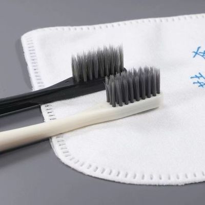 Des aménagements d'hôtel exquis Aménagements de salle de bain à la mode Avec un forfait bienveillant